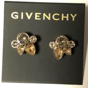 Givenchy gold cluster statement earrings ✨